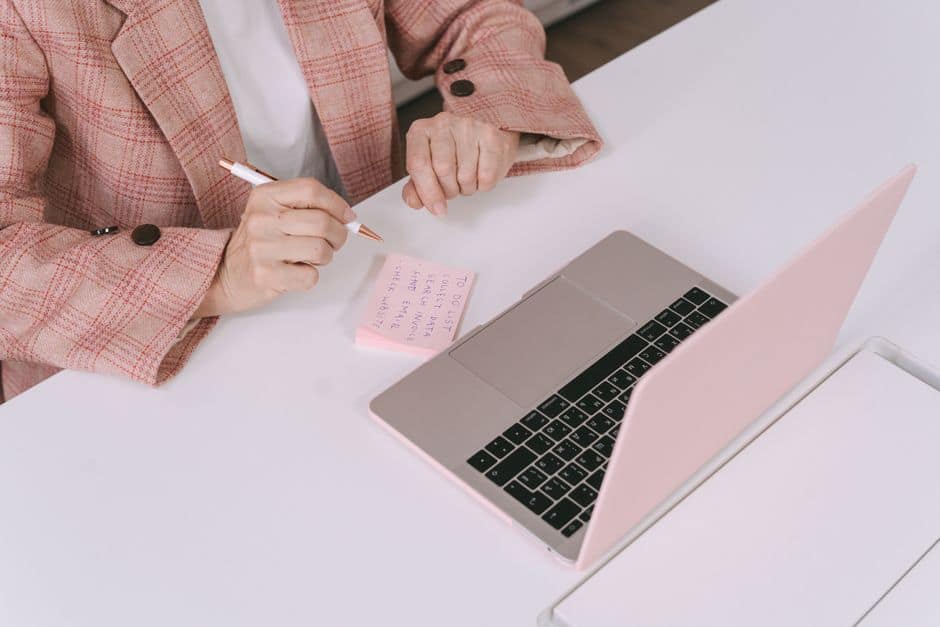 Checklist de auditoría y prioridades de crecimiento en un espacio de trabajo profesional